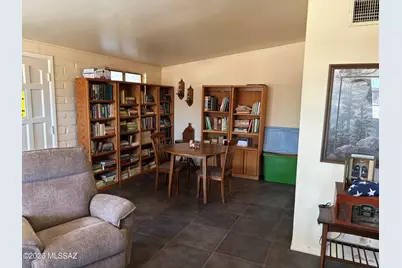 6956 E Luana Drive, Tucson, AZ 85710 - Photo 4