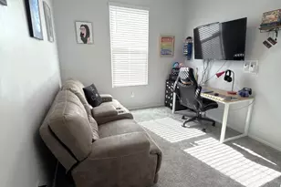 21380 E Treasure Rd, Red Rock, AZ 85145 - Photo 4