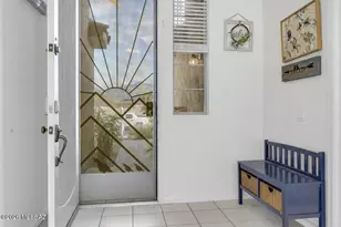 12929 N Meadview Way, Oro Valley, AZ 85755 - Photo 4