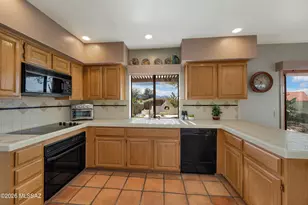 38025 S Eagle Dr, Tucson, AZ 85739 - Photo 14