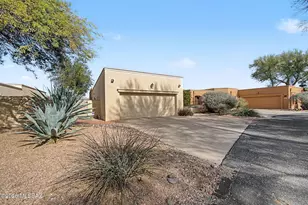 5591 E Sutler Ln, Tucson, AZ 85712 - Photo 8