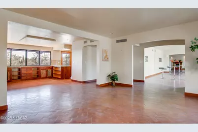 6901 N Columbus Boulevard, Tucson, AZ 85718 - Photo 14