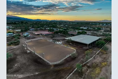 9525 E Graf Lane, Tucson, AZ 85730 - Photo 14