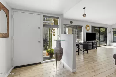 7105 E Chorro Ci Circle, Tucson, AZ 85715 - Photo 2