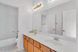 10054 E Cedar Hill Dr, Tucson, AZ 85748 - Photo 20