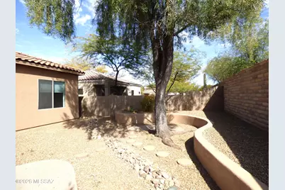 8450 N Sunny Rock Ridge Drive, Tucson, AZ 85743 - Photo 34