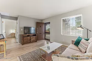 221 S Paseo Tierra, Green Valley, AZ 85614 - Photo 4