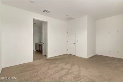 7803 S Sugarbend Drive, Tucson, AZ 85757 - Photo 6