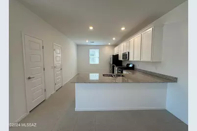 10467 W Washburn Street, Marana, AZ 85653 - Photo 4