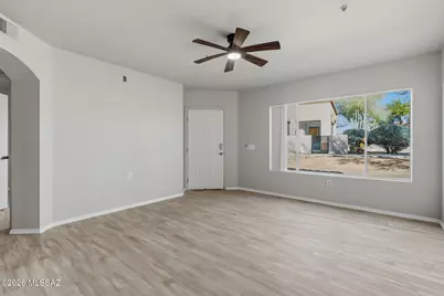 1547 N Paseo La Tinaja, Green Valley, AZ 85614 - Photo 6