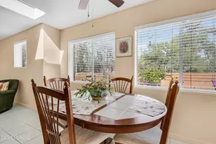 241 E La Espina, Green Valley, AZ 85614 - Photo 10