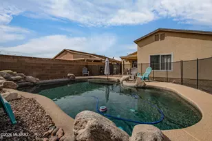 7677 S Meadow Spring Way, Tucson, AZ 85747 - Photo 12