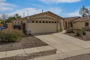 7677 S Meadow Spring Way, Tucson, AZ 85747 - Photo 2