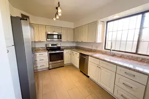 1285 E East St, Tucson, AZ 85719 - Photo 2