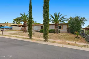 9552 E Irene St, Tucson, AZ 85730 - Photo 2