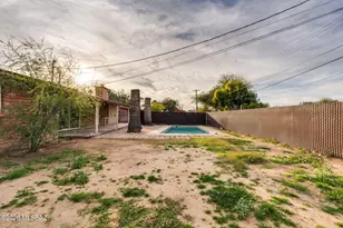 6211 E 17th St, Tucson, AZ 85711 - Photo 32