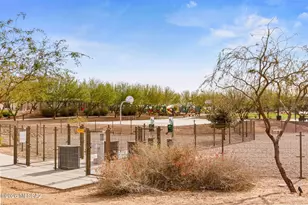 5660 S Wind Cave Trail, Tucson, AZ 85747 - Photo 46