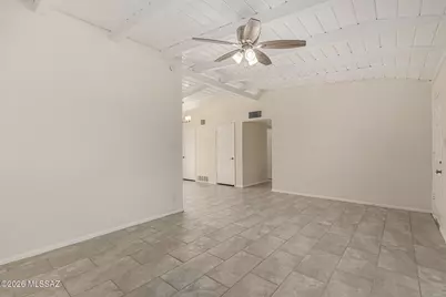 5466 E 6th Street, Tucson, AZ 85711 - Photo 4