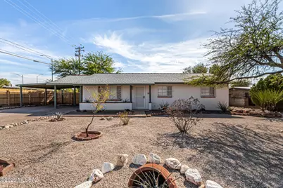 5466 E 6th Street, Tucson, AZ 85711 - Photo 2