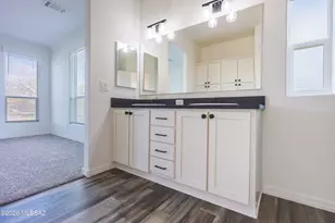 1886 E Robins Roost Trail, Huachuca City, AZ 85616 - Photo 30