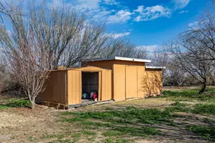 1886 E Robins Roost Trail, Huachuca City, AZ 85616 - Photo 38