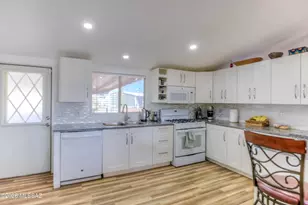 3592 S Bradford Dr, Tucson, AZ 85735 - Photo 12