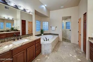 11158 N Pusch Ridge Vistas Dr, Oro Valley, AZ 85737 - Photo 26