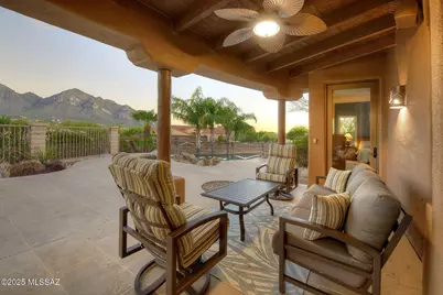 11158 N Pusch Ridge Vistas Drive, Oro Valley, AZ 85737 - Photo 4
