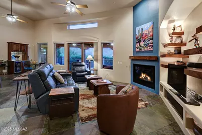 11158 N Pusch Ridge Vistas Drive, Oro Valley, AZ 85737 - Photo 10