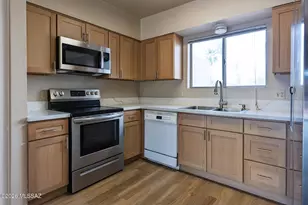 7336 N Las Quintas Dr, Tucson, AZ 85704 - Photo 8