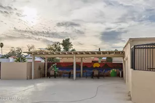 7336 N Las Quintas Dr, Tucson, AZ 85704 - Photo 36