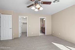 8194 N Iron Ridge Dr, Tucson, AZ 85743 - Photo 38