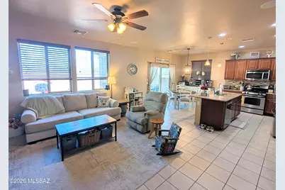 724 W Calle Capotasto, Sahuarita, AZ 85629 - Photo 2