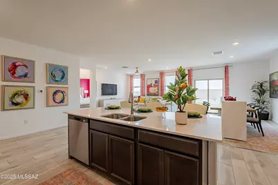 10498 W Beaman Lane, Marana, AZ 85653 - Photo 12