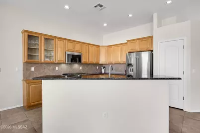 7144 W Lone Flower Drive, Tucson, AZ 85743 - Photo 16