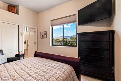 12072 N Portico Place, Oro Valley, AZ 85755 - Photo 30