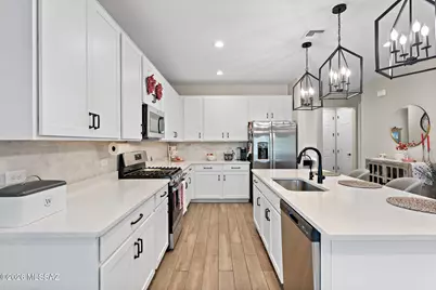 10157 S Rolling Water Drive, Vail, AZ 85641 - Photo 4