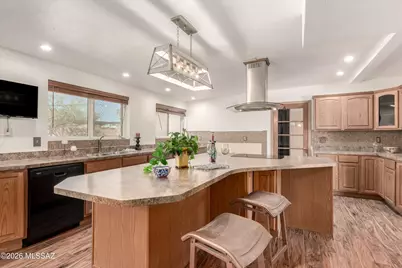 2627 S Bonanza Avenue, Tucson, AZ 85730 - Photo 8