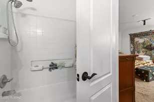 1562 E Monrovia Pl, Tucson, AZ 85706 - Photo 18