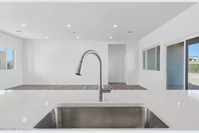 13777 E Windy Way, Vail, AZ 85641 - Photo 8