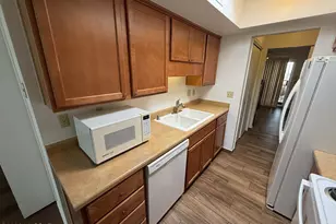 348 W Via Del Heroe, Green Valley, AZ 85614 - Photo 16