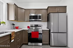 101 Habana Ct, Rio Rico, AZ 85648 - Photo 12