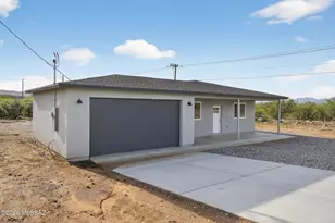101 Habana Ct, Rio Rico, AZ 85648 - Photo 18