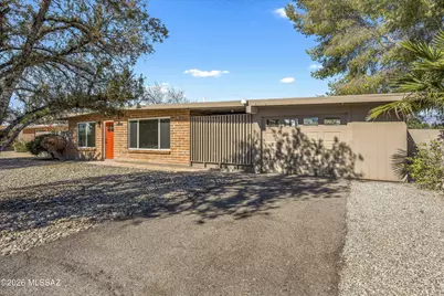 7081 E Calle Betelgeux, Tucson, AZ 85710 - Photo 2