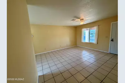 641 W La Pasadita Street, Tucson, AZ 85705 - Photo 4