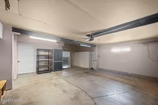 8509 E Louise Dr, Tucson, AZ 85730 - Photo 32