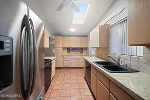 8509 E Louise Dr, Tucson, AZ 85730 - Photo 12