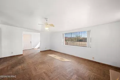 8509 E Louise Drive, Tucson, AZ 85730 - Photo 36