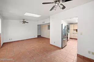 8509 E Louise Dr, Tucson, AZ 85730 - Photo 16