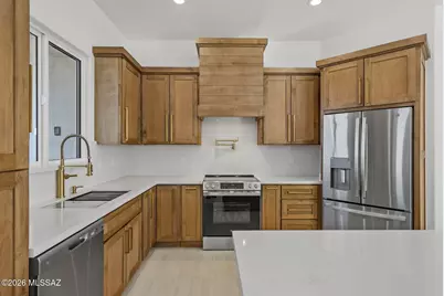 180 Via Agua Sarca, Rio Rico, AZ 85648 - Photo 16